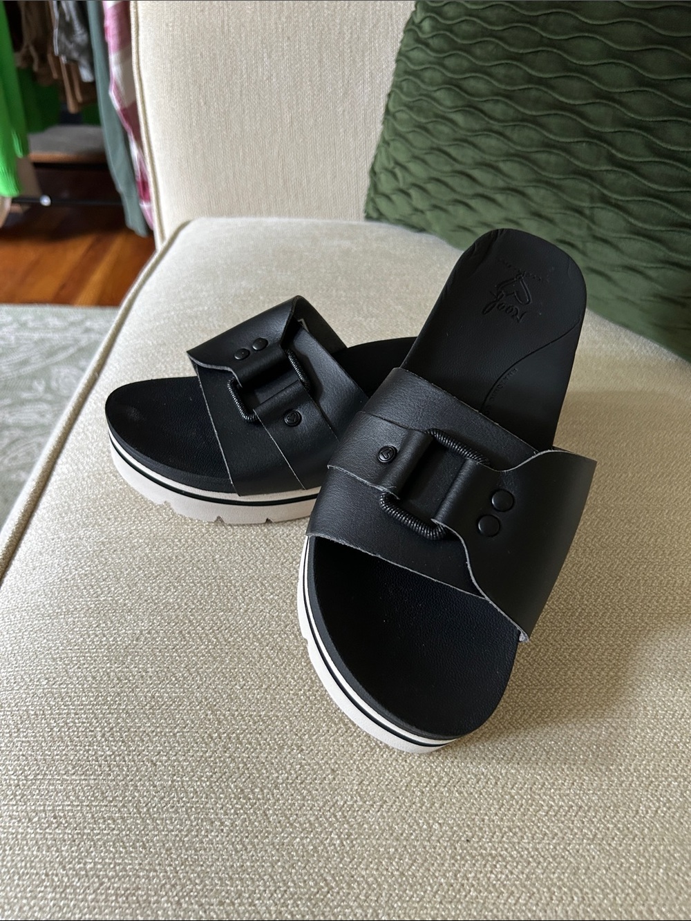 Reef Black and White Wedge Slide Sandals